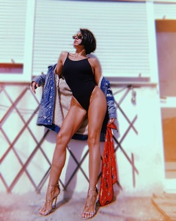Maria Tzineri feet photo 11