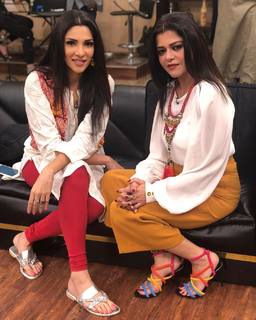 Maria Wasti feet photo 13