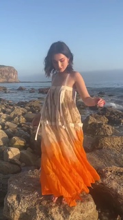 Maria Zhang feet photo 9