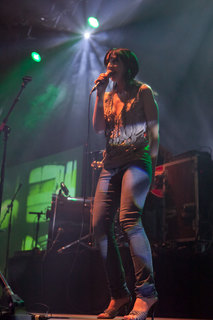 Maria de Medeiros feet photo 13
