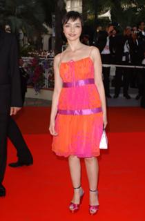Maria de Medeiros feet photo 6