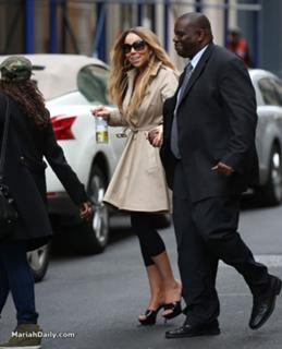 Mariah Carey feet photo thumbnail