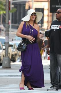 Mariah Carey feet photo thumbnail