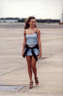 Mariah Carey feet photo thumbnail