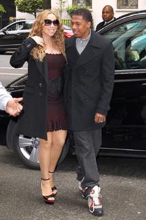 Mariah Carey feet photo thumbnail