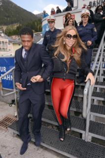 Mariah Carey feet photo thumbnail