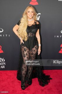 Mariah Carey feet photo 10