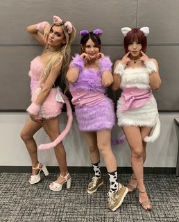 Mariah May feet photo thumbnail