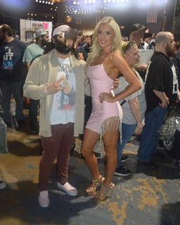 Mariah May feet photo thumbnail