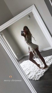 Mariah May feet photo thumbnail