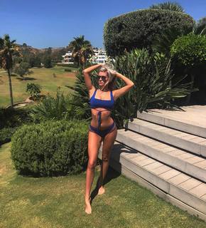 Mariah May feet photo thumbnail