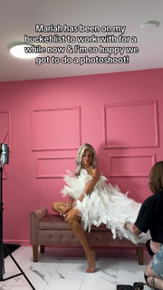 Mariah May feet photo thumbnail