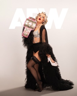 Mariah May feet photo thumbnail