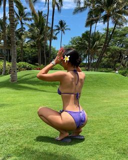 Mariah the Scientist feet photo thumbnail