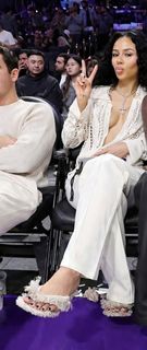 Mariah the Scientist feet photo thumbnail