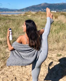 Mariam Hernández feet photo 3
