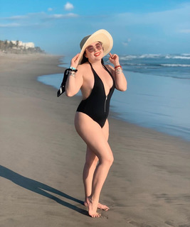 Mariana Botas feet photo 20