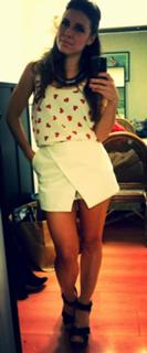 Mariana Brey feet photo thumbnail