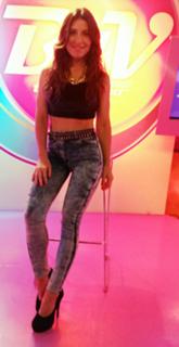 Mariana Brey feet photo thumbnail