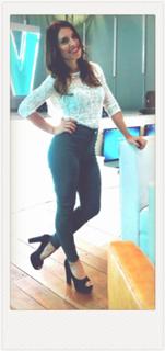 Mariana Brey feet photo thumbnail