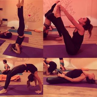 Mariana Brey feet photo thumbnail