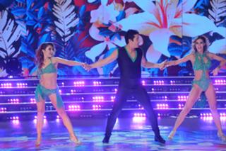 Mariana Brey feet photo thumbnail