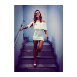 Mariana Brey feet photo thumbnail