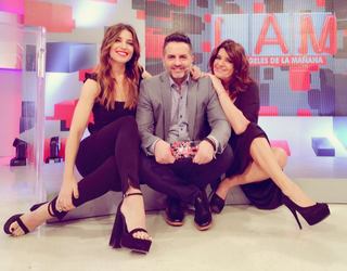 Mariana Brey feet photo thumbnail