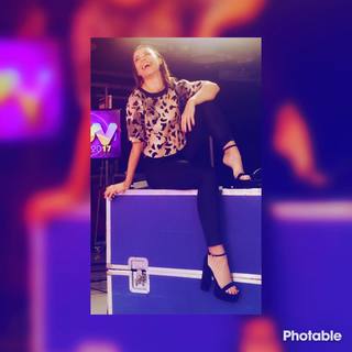 Mariana Brey feet photo thumbnail