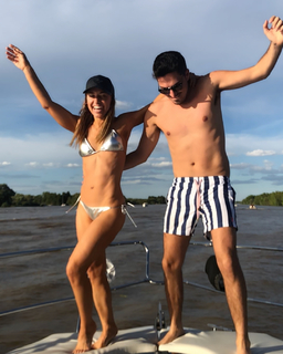 Mariana Brey feet photo thumbnail