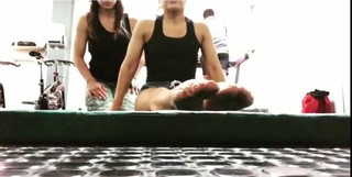 Mariana Brey feet photo thumbnail