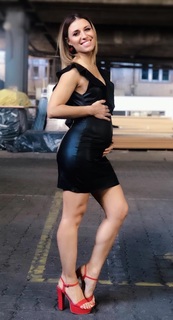 Mariana Brey feet photo thumbnail