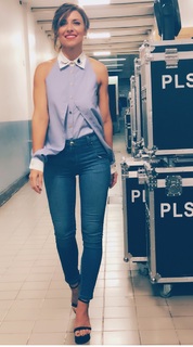 Mariana Brey feet photo thumbnail