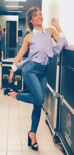 Mariana Brey feet photo thumbnail