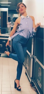 Mariana Brey feet photo thumbnail