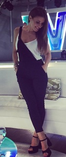 Mariana Brey feet photo thumbnail