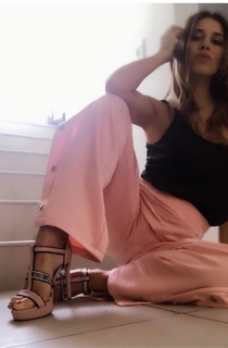 Mariana Brey feet photo thumbnail