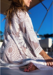 Mariana Brey feet photo thumbnail