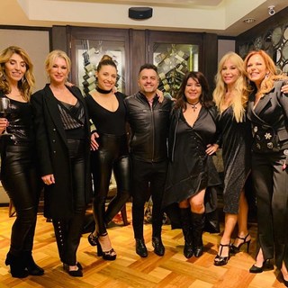 Mariana Brey feet photo thumbnail