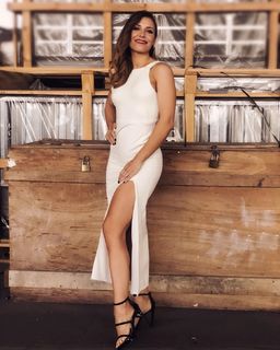 Mariana Brey feet photo thumbnail