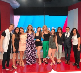 Mariana Brey feet photo thumbnail