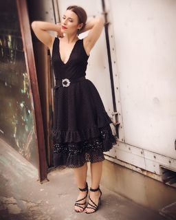 Mariana Brey feet photo thumbnail