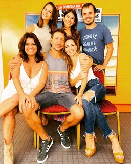 Mariana Brey feet photo thumbnail