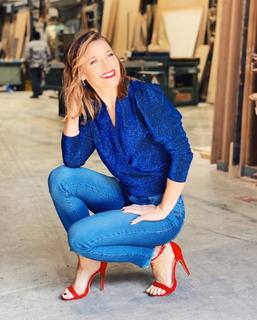 Mariana Brey feet photo thumbnail