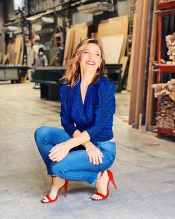 Mariana Brey feet photo thumbnail