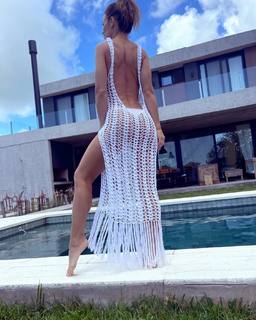 Mariana Brey feet photo thumbnail