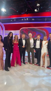 Mariana Brey feet photo thumbnail