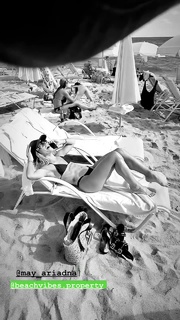 Mariana Brey feet photo thumbnail