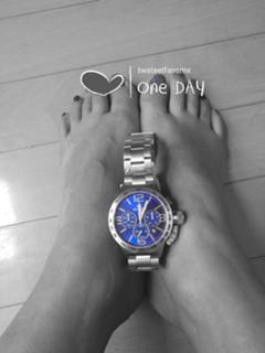 Mariana Echeverria feet photo thumbnail