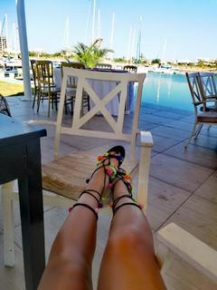 Mariana Echeverria feet photo thumbnail